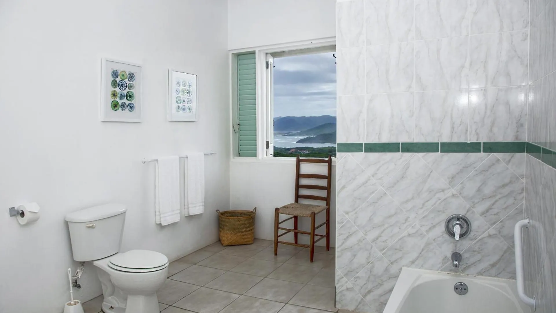 Zephyr Hill - 2 Bedroom Villa With Awe Inspiring Views Villa Cap Estate